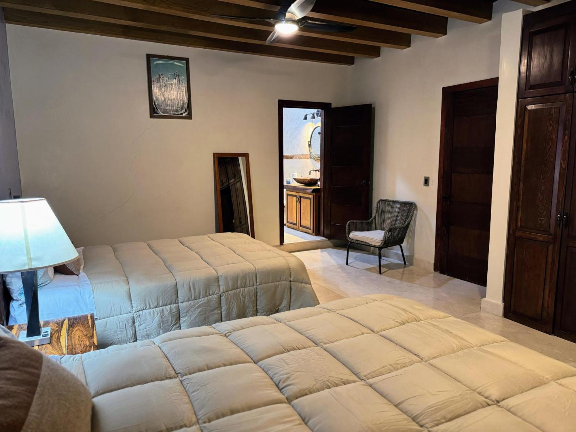 Macarena Guest House Сан Мигел де Аленде Екстериор снимка